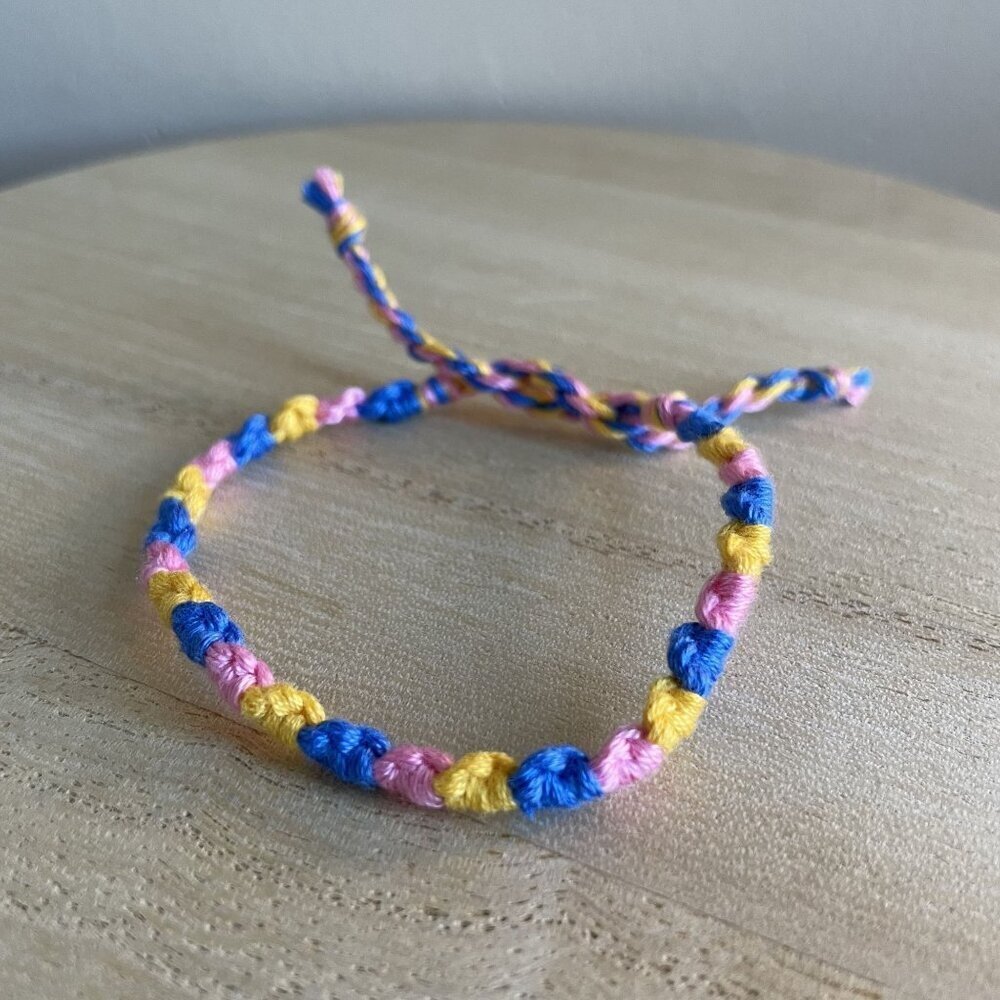 Deconn Bracelet, anklet, trendy, comfortable, tie, embroidery thread, woven, gif